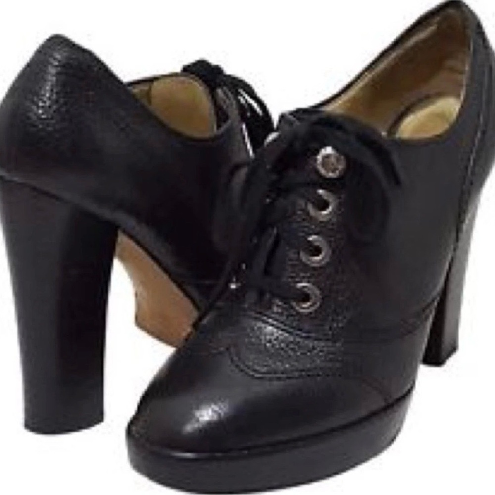 Coach Lorel Black Leather Ankle Booties Heels Size 9 Oxford Lace Up